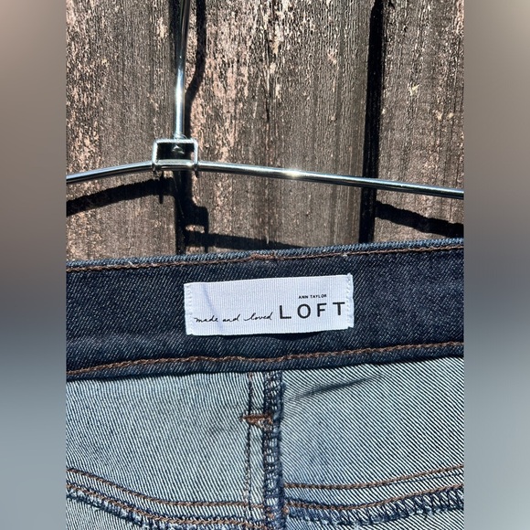 LOFT Jeans Size 2 - Picture 2 of 8